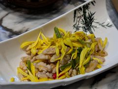 菊花核桃-蔼若春.传承三十年云南菜(金碧公园店)
