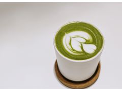 抹茶拿铁-双风车咖啡馆 Twin Windmills(六道口店)