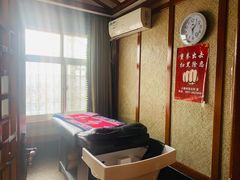 -俏夫人(德吉路店)