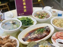 -锐记美食店·现捞海鲜(闸坡店)