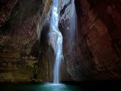 -华蓥山天意谷景区