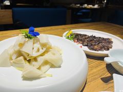 -湖畔鲁菜·二十年老字号餐厅(大明湖店)
