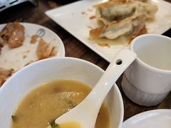 -今鲜源酒店·海鲜锅贴青岛菜(新湛路店)