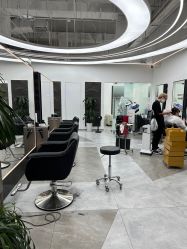 -ON STAR SALON