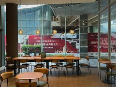 -星巴克(深圳前海香缤大厦分店)