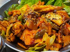 鱿鱼炒五花肉-富乐满韩国正宗炸鸡韩国料理(虹泉路店)