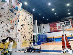 -锐菲特游泳体育健身中心(滨江店)