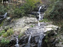 -藏龙百瀑风景区