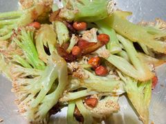 -新白鹿餐厅(滨江银泰店)