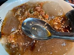 -肖四女乐山跷脚牛肉(南汇大学城生活广场店)