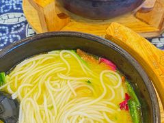 -桥香园过桥米线(国贸店)
