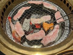 -山川小町·极番烧肉(新地假日广场店)