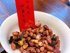 -荷风细雨·中国茶宴(世纪大道店)