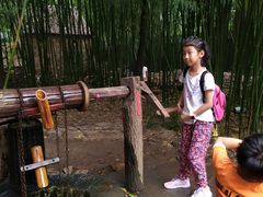 -竹泉村旅游度假区