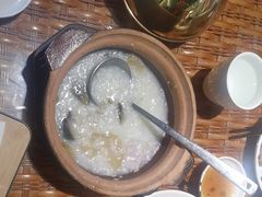 -老广酒楼(樱花店)