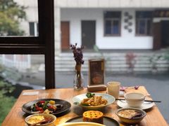 -灶丰年间(定安路店)