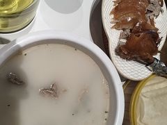 -梅利汴京烤鸭•开封豫菜地标店(东大街店)