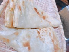 -东来菜馆•手抓海鲜家常菜•海鲜锅贴(鸽子窝店)