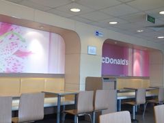 大堂-麦当劳(军博店)