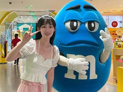 -m豆巧克力世界(上海世茂广场店)