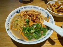 -龙抄手食府(浣花北路店)