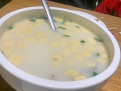 -山楂树融合菜餐厅