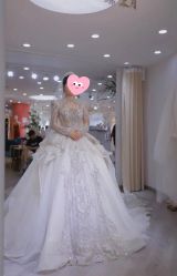 -台湾蔡美月婚纱租赁