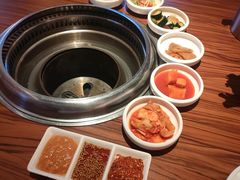 -烧肉一番·新韩式炭火烤肉(大岭山店)