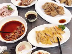 -侬佳蒸菜馆(听潮店)