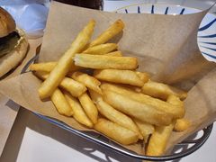 -必胜客(松雷店)