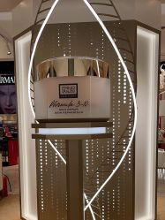 点击看大图 -奥伦纳素Erno Laszlo