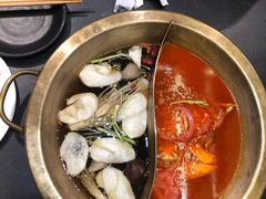 -沸炉重庆老火锅(军事博物馆店)