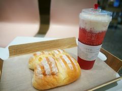 -奈雪的茶(湖滨银泰in77C区PRO店)