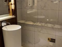 -青岛海尔洲际酒店