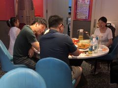 -老街烧烤大排档·地道湖北菜·龙虾馆(汉口火车站店)