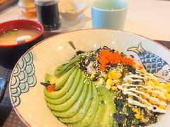 牛油果吞拿鱼拌饭-云阁餐吧(西丽店)