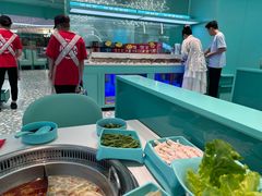 -季季红火锅(柳州城中万达二店)