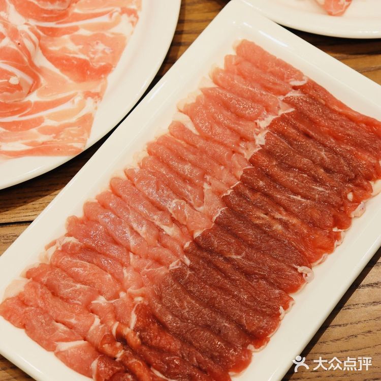 吃老北京铜锅涮肉就来天鸿涮肉!