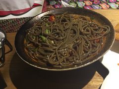 -椒行天下·干锅·牛蛙(万宝店)