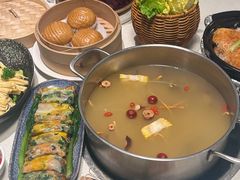 -煲王粤菜餐厅(中侨中心店)