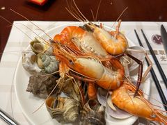 -荣誉国际酒店-云顶旋转餐厅