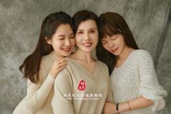 -时光纪亲子全家福照相馆(静安店母女写真父母纪念照)