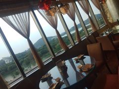-上海佘山世茂艾美酒店