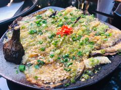 -何师烧烤·香辣蟹·川菜·30年老品牌(太古里旗舰店)