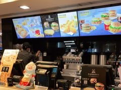 -麦当劳(新华路步步高店)