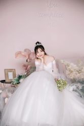 -Color卡诺婚纱礼服馆(南京严选店)