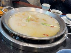 -老来福·非遗酸汤兔(凯旋路店)