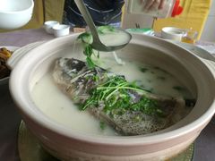 -天乐农家鱼头王(天目湖店)