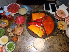 -叁口煮市井老火锅(春熙路店)