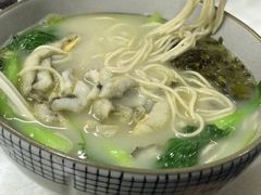 -明呈黄鱼面馆(斜土路店)